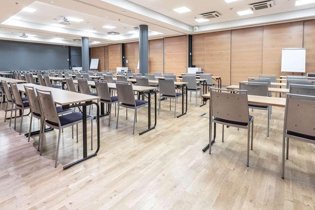 Scandic Tampere City Удобства фото